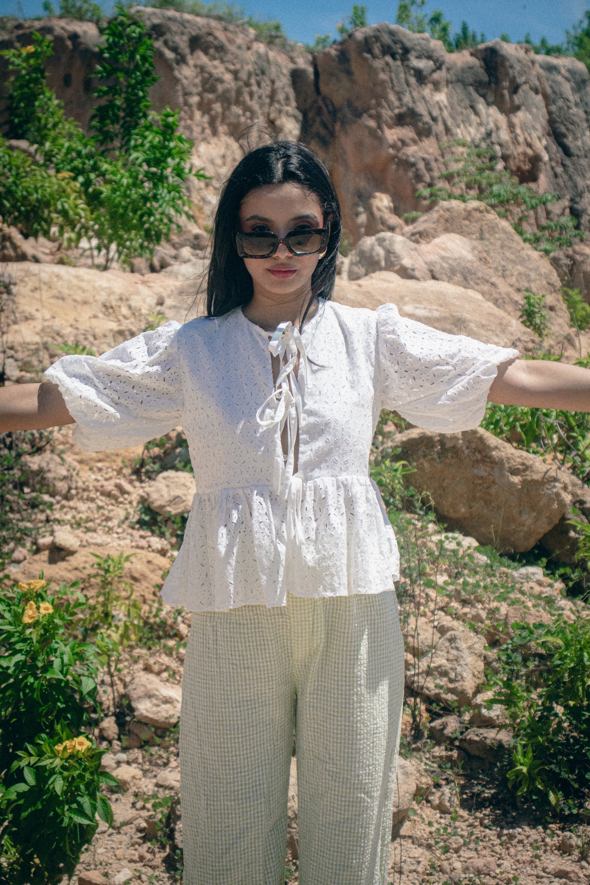 Blusa emma en ojalillo