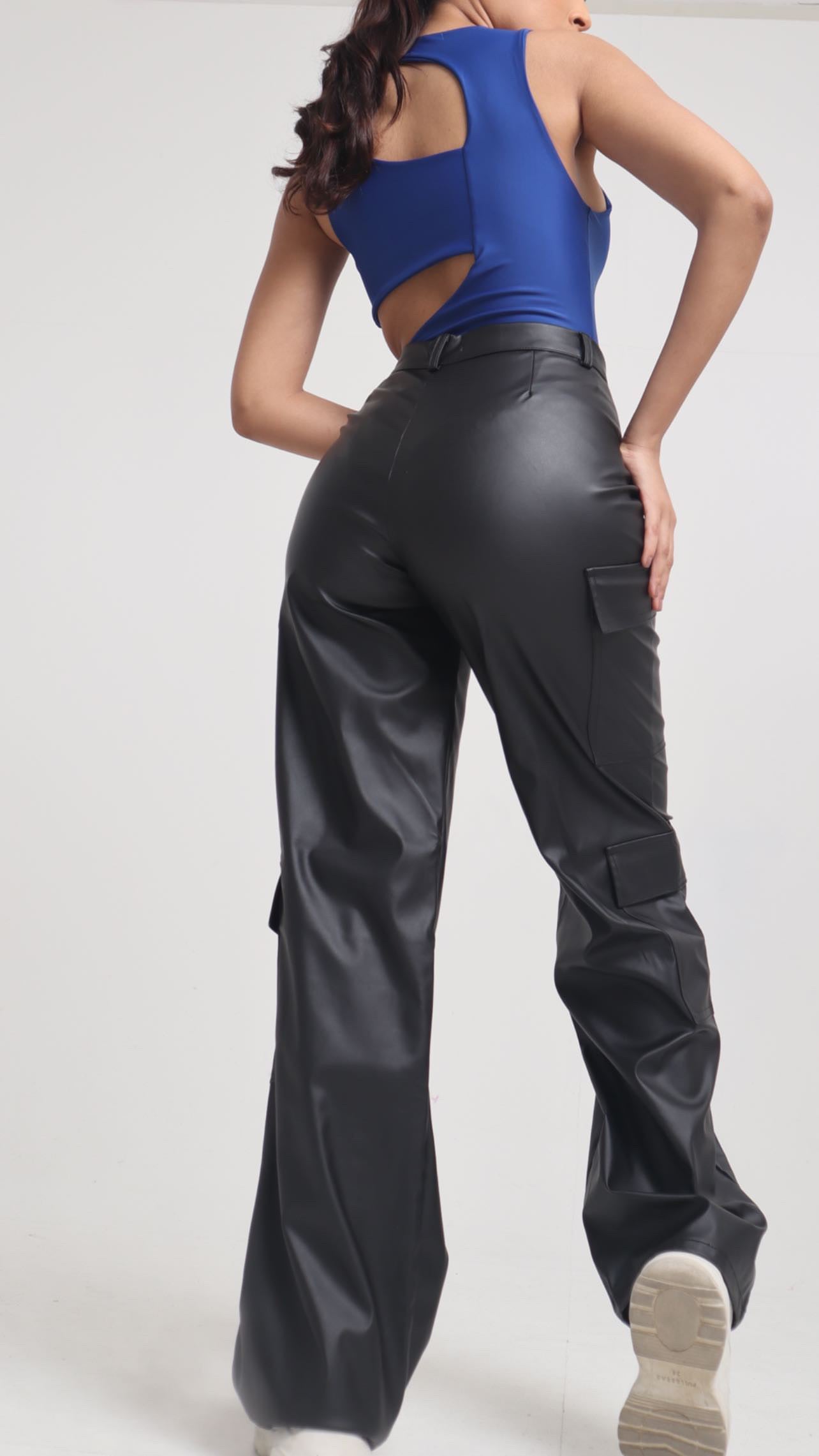 Pantalón Cargo Los Pantalones De Cuero Ceden Pantalón Cargo De